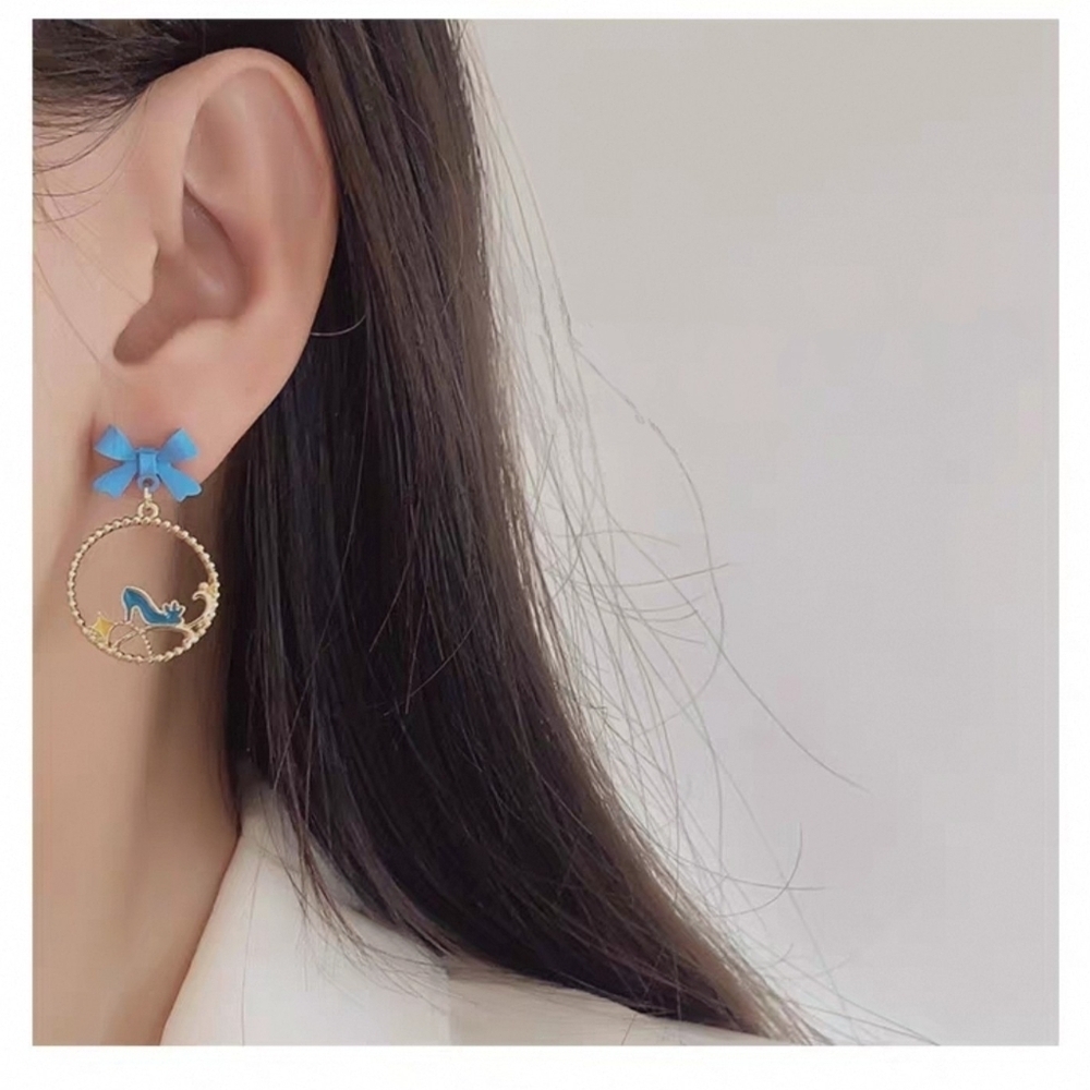 Disney Style Cinderella Drop Earrings Blue Bow & Glass Slipper Dangles - Picture 5 of 7